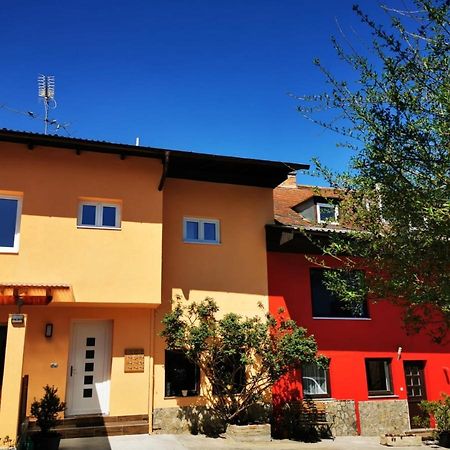 Hotel Goldene Krone Mistelbach Dış mekan fotoğraf
