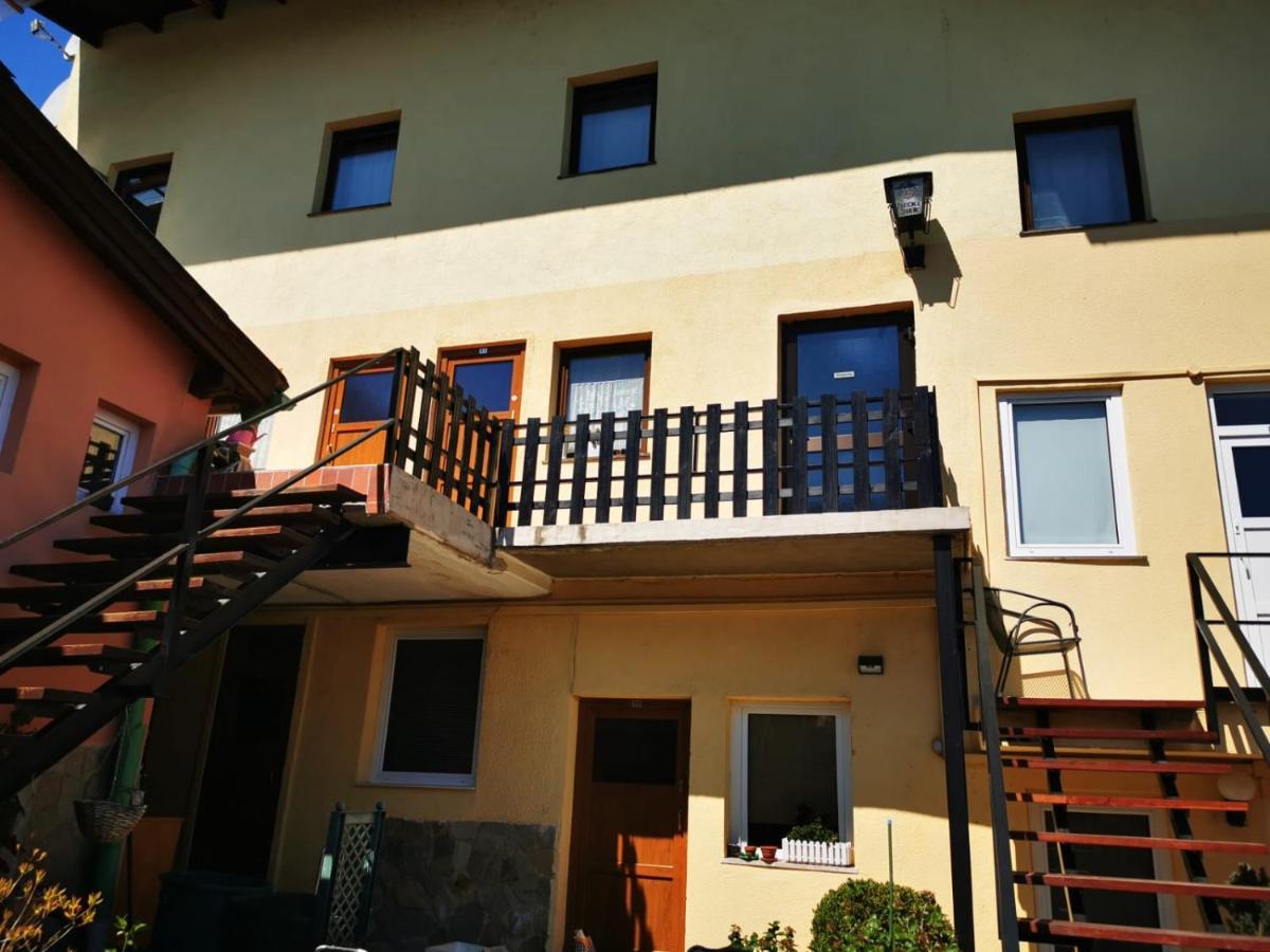 Hotel Goldene Krone Mistelbach Dış mekan fotoğraf
