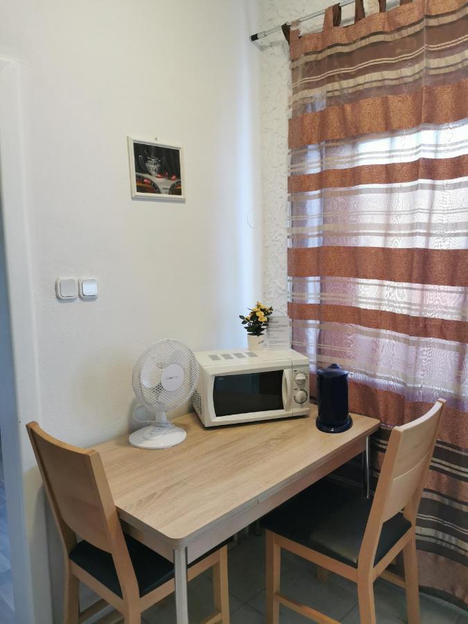 Hotel Goldene Krone Mistelbach Dış mekan fotoğraf